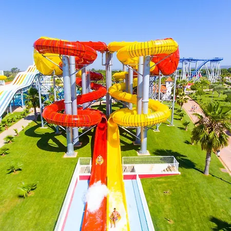 Aquashow Park 4*