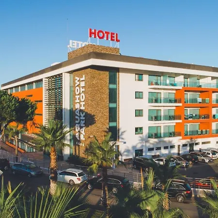 Hotel Aquashow Park 4*
