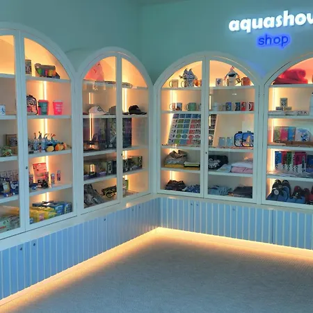 Aquashow Park 4*