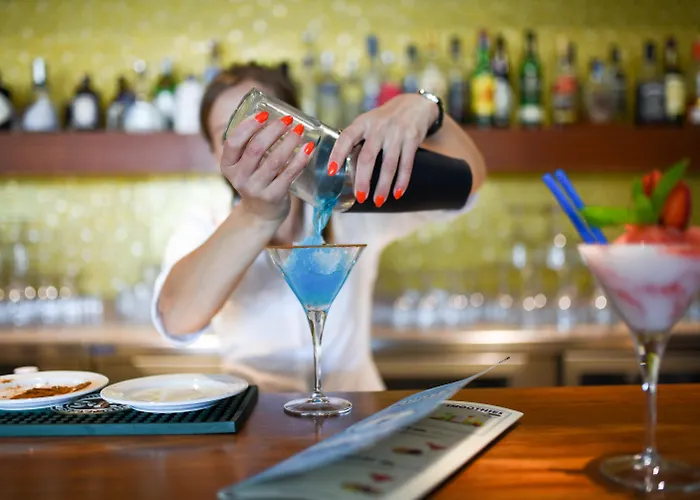 מלון Aquashow Park