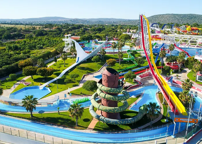 מלון Aquashow Park קווארטיירה