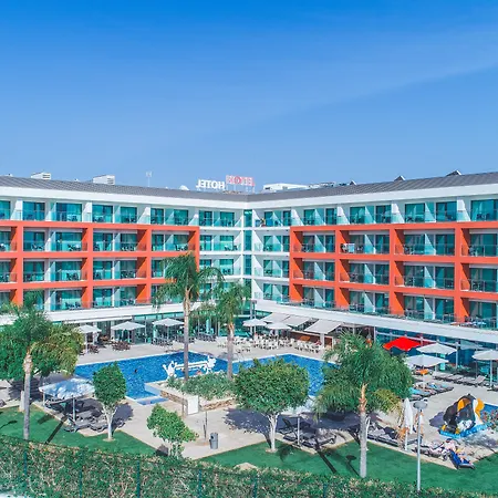 Aquashow Park 4*