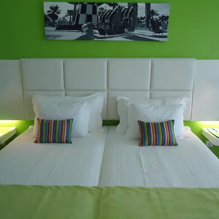 Aquashow Park Ξενοδοχείο 4*