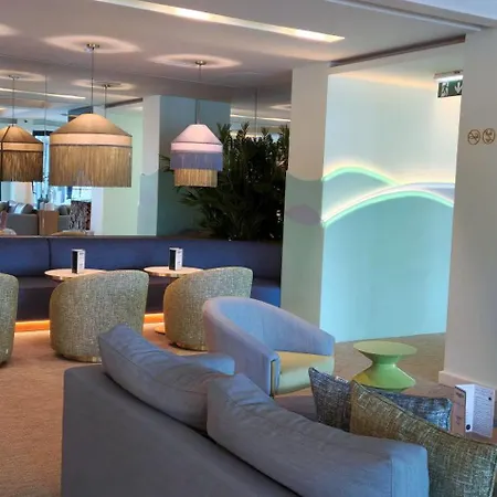 Ξενοδοχείο Aquashow Park 4*